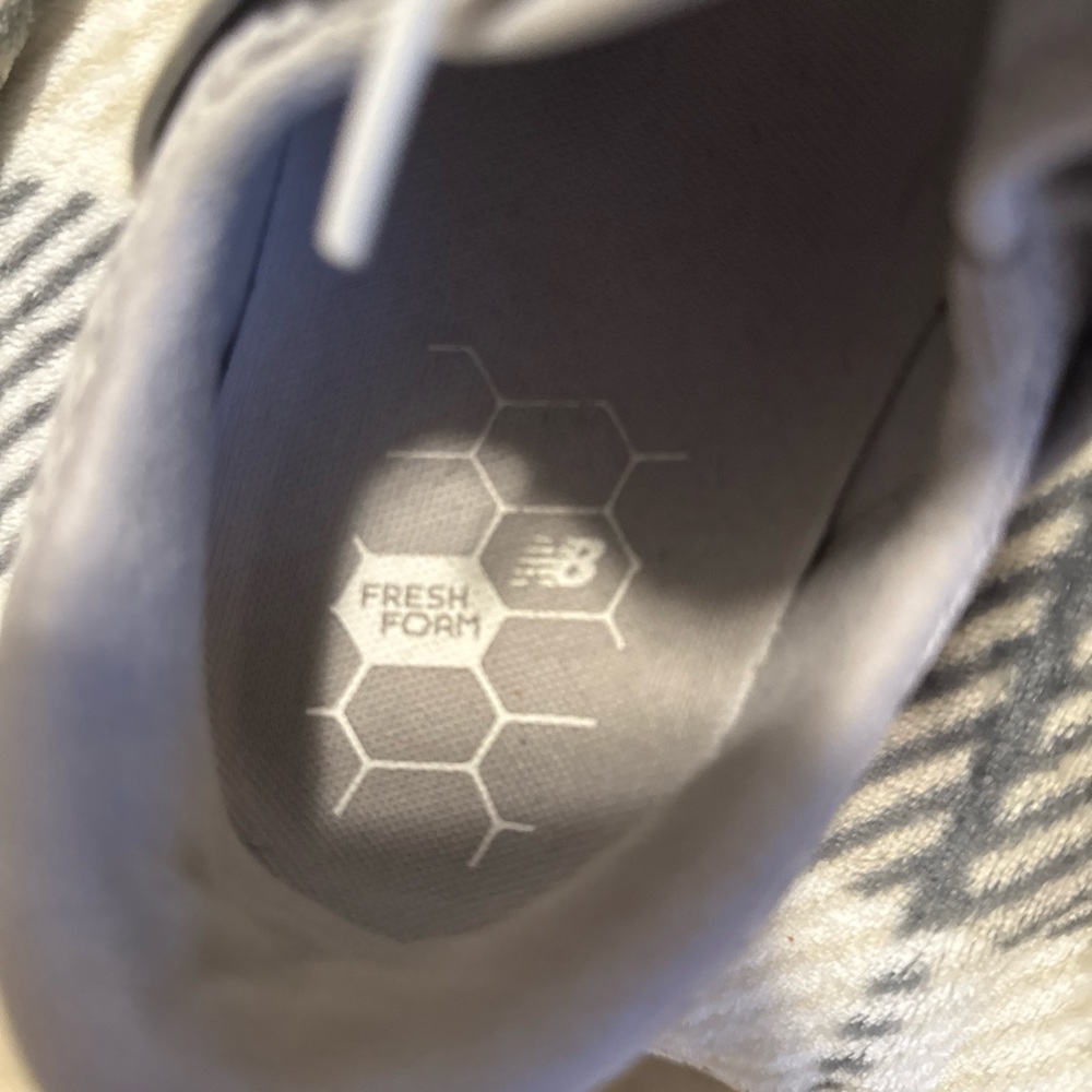 New Balance Fresh Foam Sneakers in Gray - Picture 3 of 6